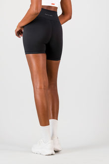 Essential Dynamic Short