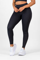 Essential Arise Legging